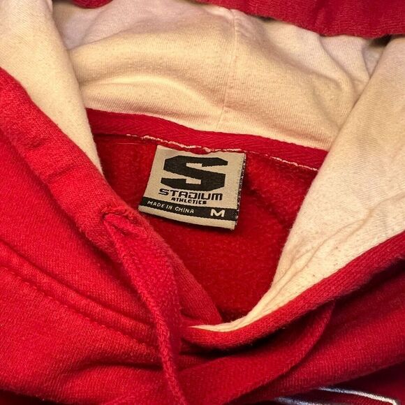Nebraska Huskers Hoodie Size Medium Red Embroidered Logo Stadium Athletics - Picture 7 of 9